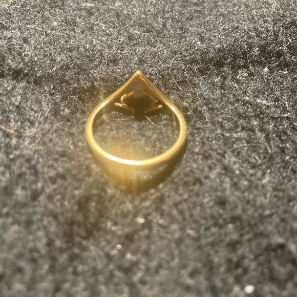 Avon Gold Shiny Blue Green Stone Ring - Picture 2 of 2